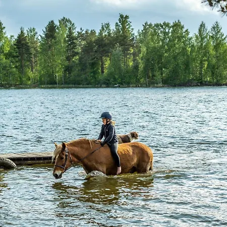 ヴィラ Hauki, Puruvesi Lakeside By *
